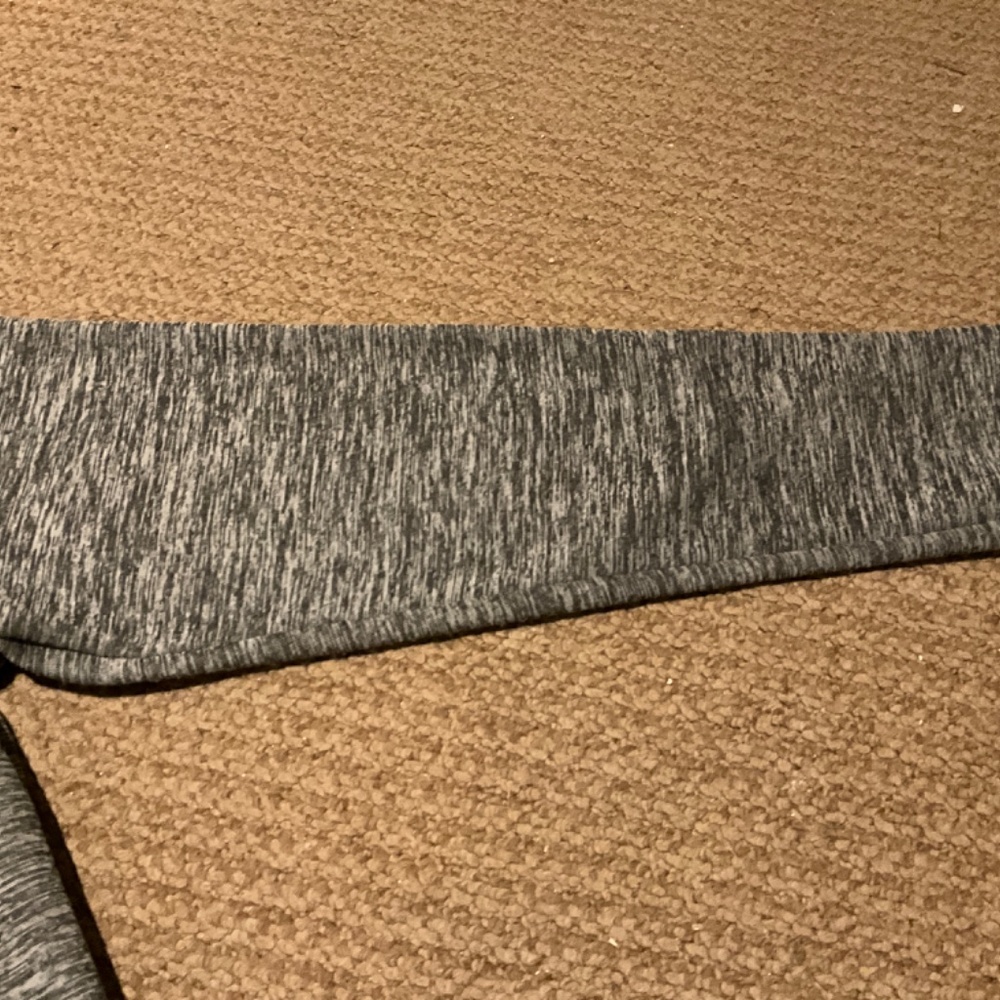 Gray Under Armour Hoodie - Picture 5 of 8